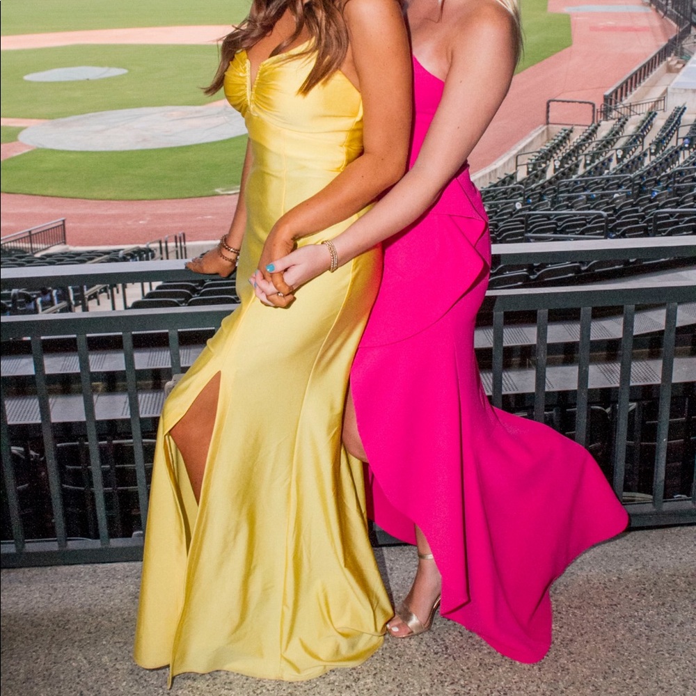 Yellow Dress